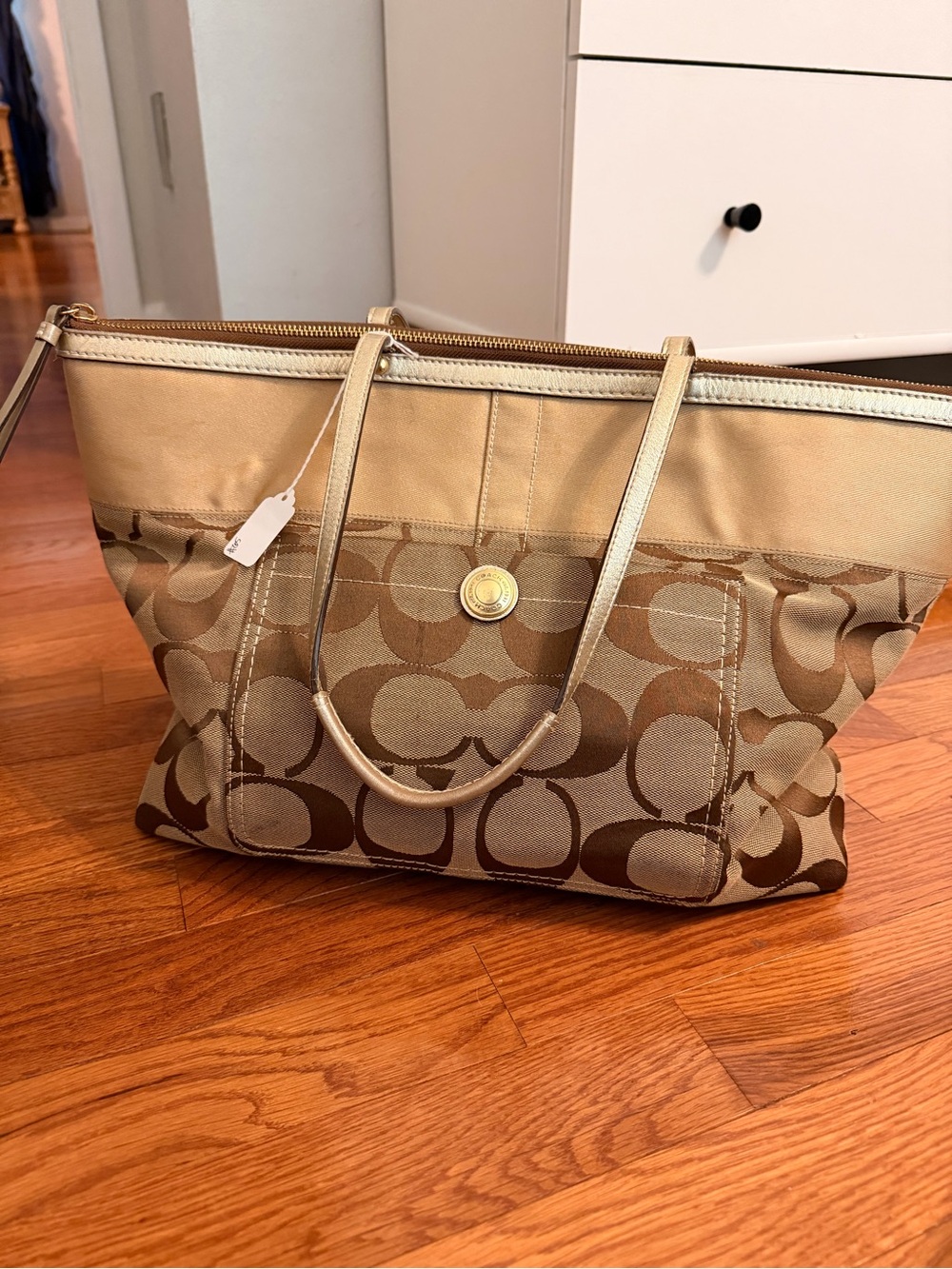 Vintage Coach Signature Canvas Tote Bag in Tan/Gold